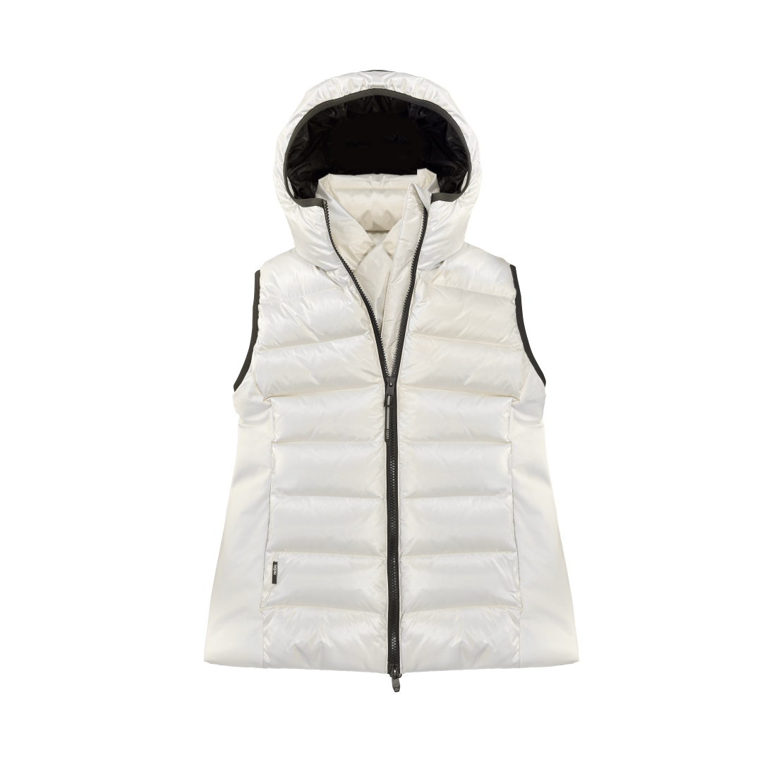Saratoga Women's Tailored Puffer Vest – Nobis Canada