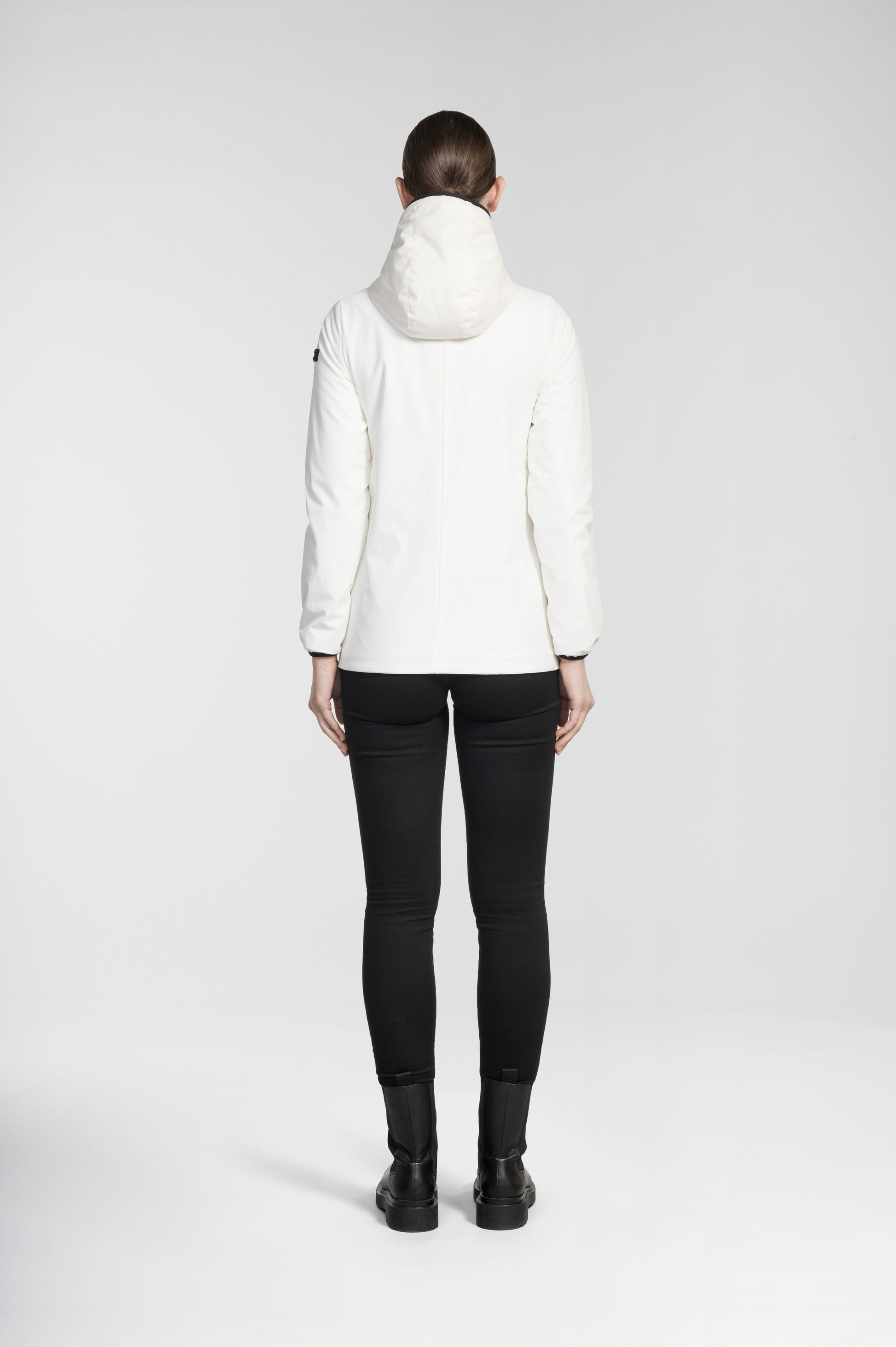 Ladies hip length mid layer jacket with non-removable hood and two-way zipper in Chalk