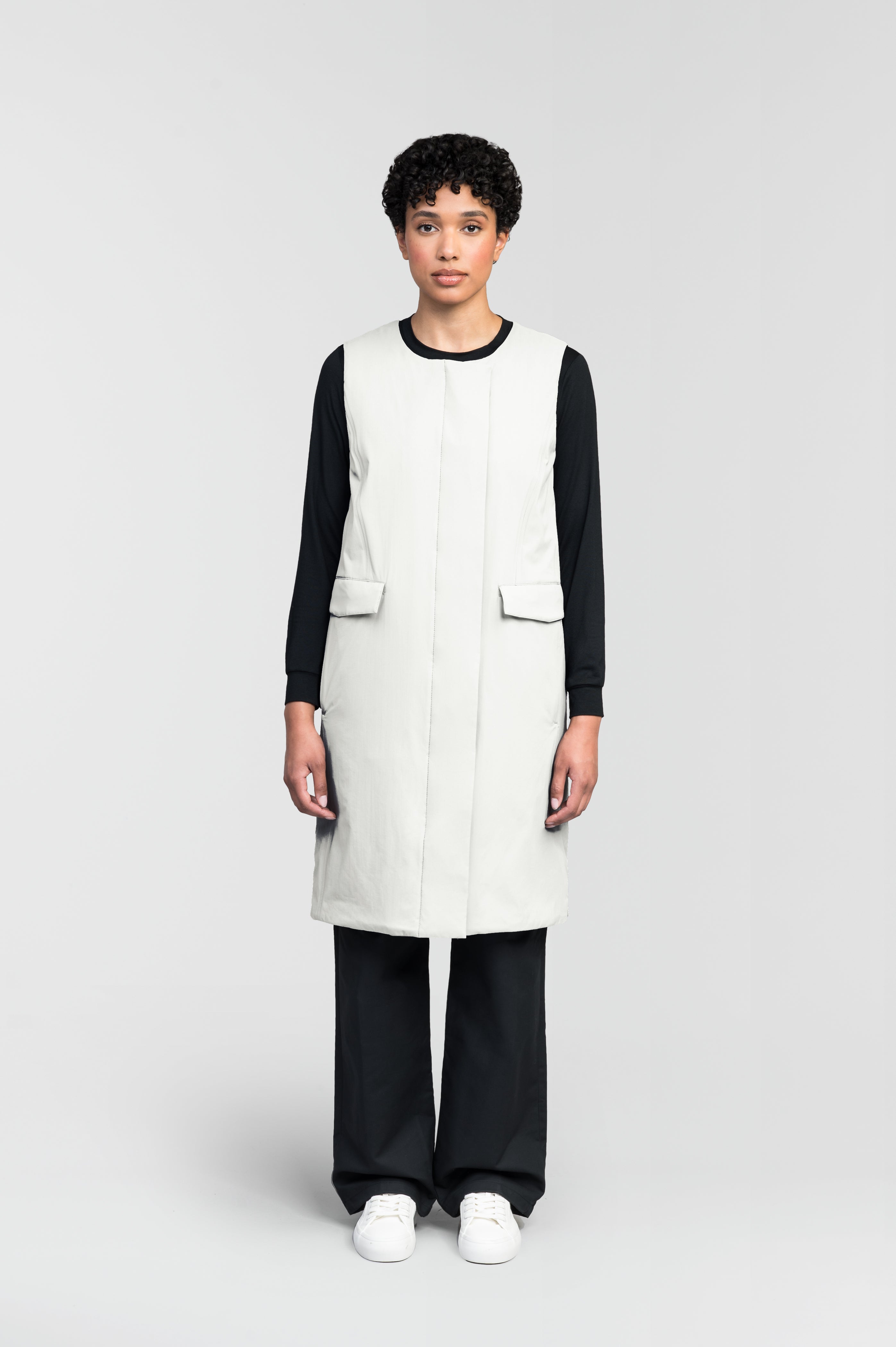 Brexton Women's Tailored Long Mid Layer Vest – Nobis - Canada