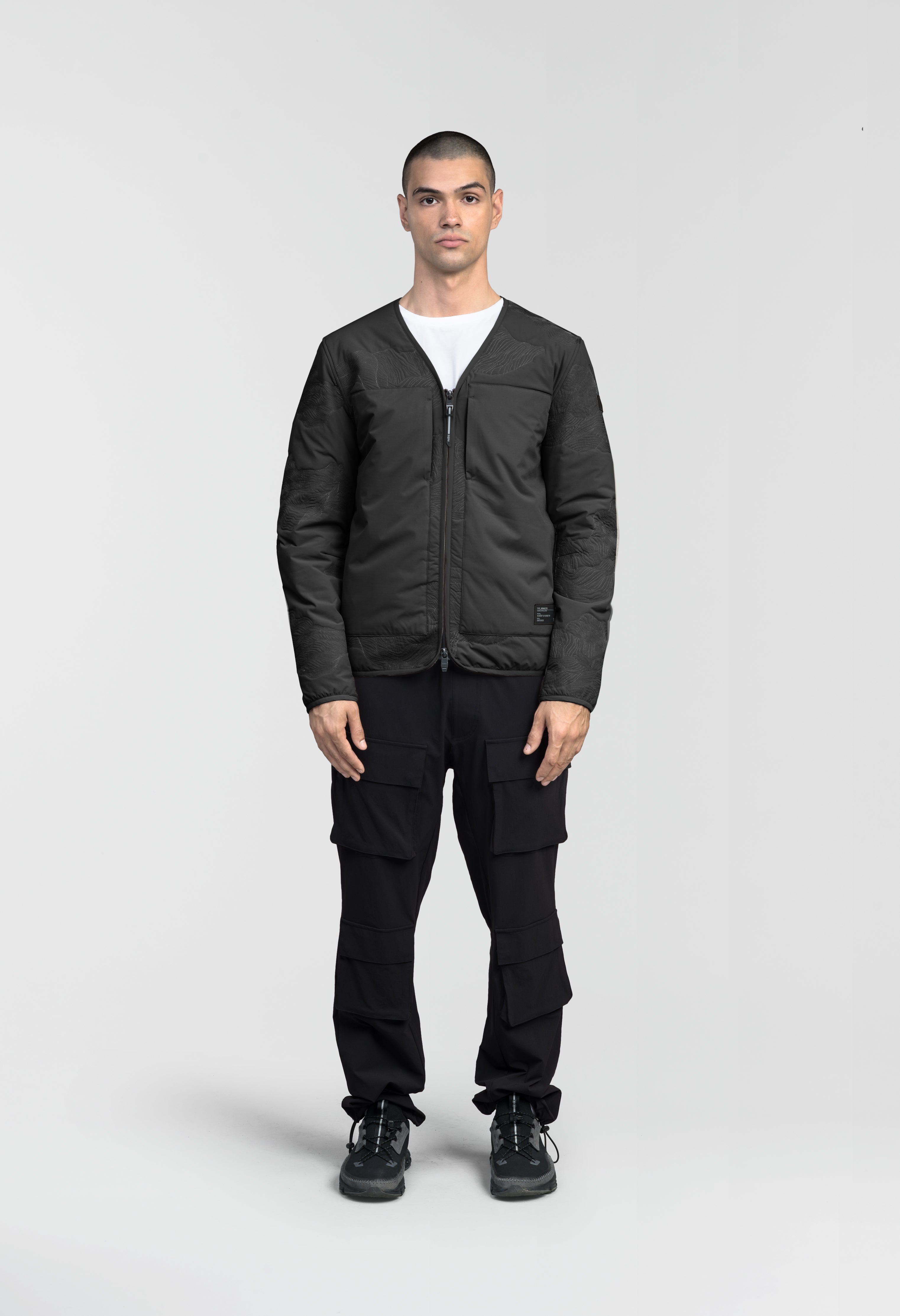 Gates Men's Performance Quilted V-Neck Jacket – Nobis - Canada