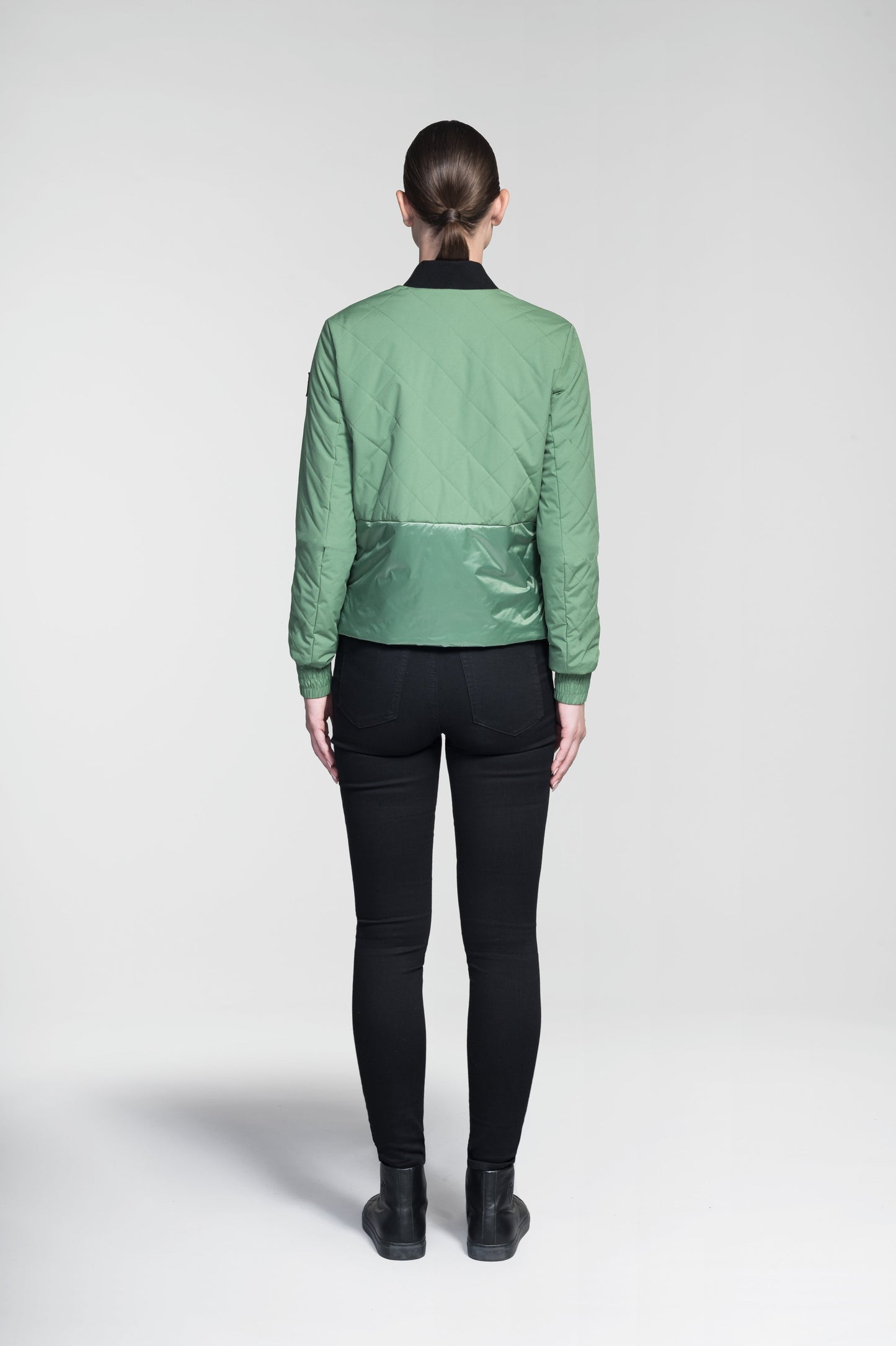 Lexi Women's Reversible Midlayer Jacket in waist length, premium stretch ripstop and contrast cire technical nylon taffeta fabrication, premium 4-way stretch, water resistant Primaloft Gold Insulation Active+, snap button closure at centre front, exterior magnetic closure pockets at sides, elasticized cuff details, and reversible from a quilted or smooth outer shell, in Comfrey