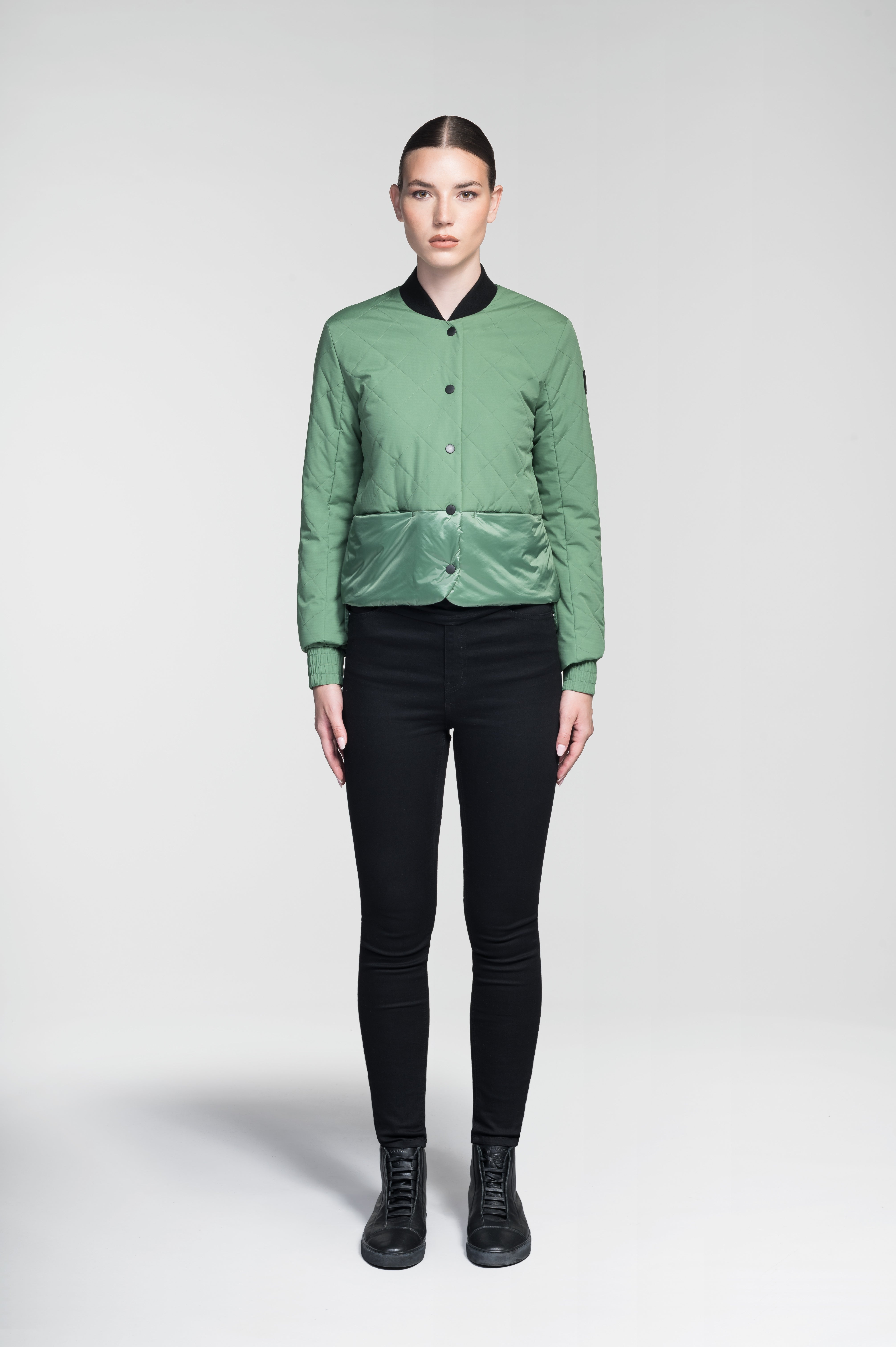 ジャケット・アウター REVERSIBLE PADDED NO COLLAR ZIP JACKET Lexi Women's Reversible Midlayer Jacket – Nobis - Canada