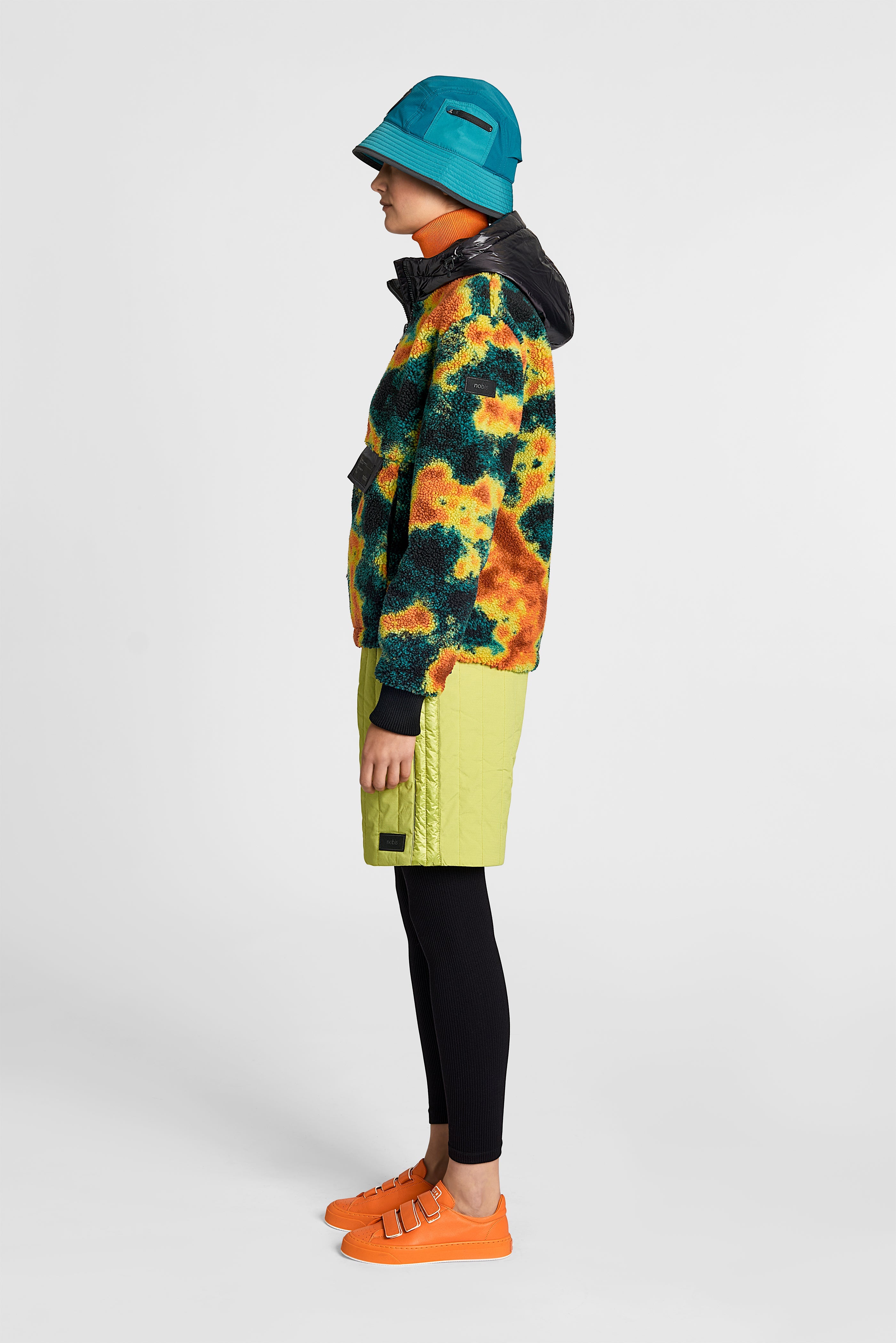 Roche Women's Hybrid Berber Pullover Hoodie – Nobis - Canada