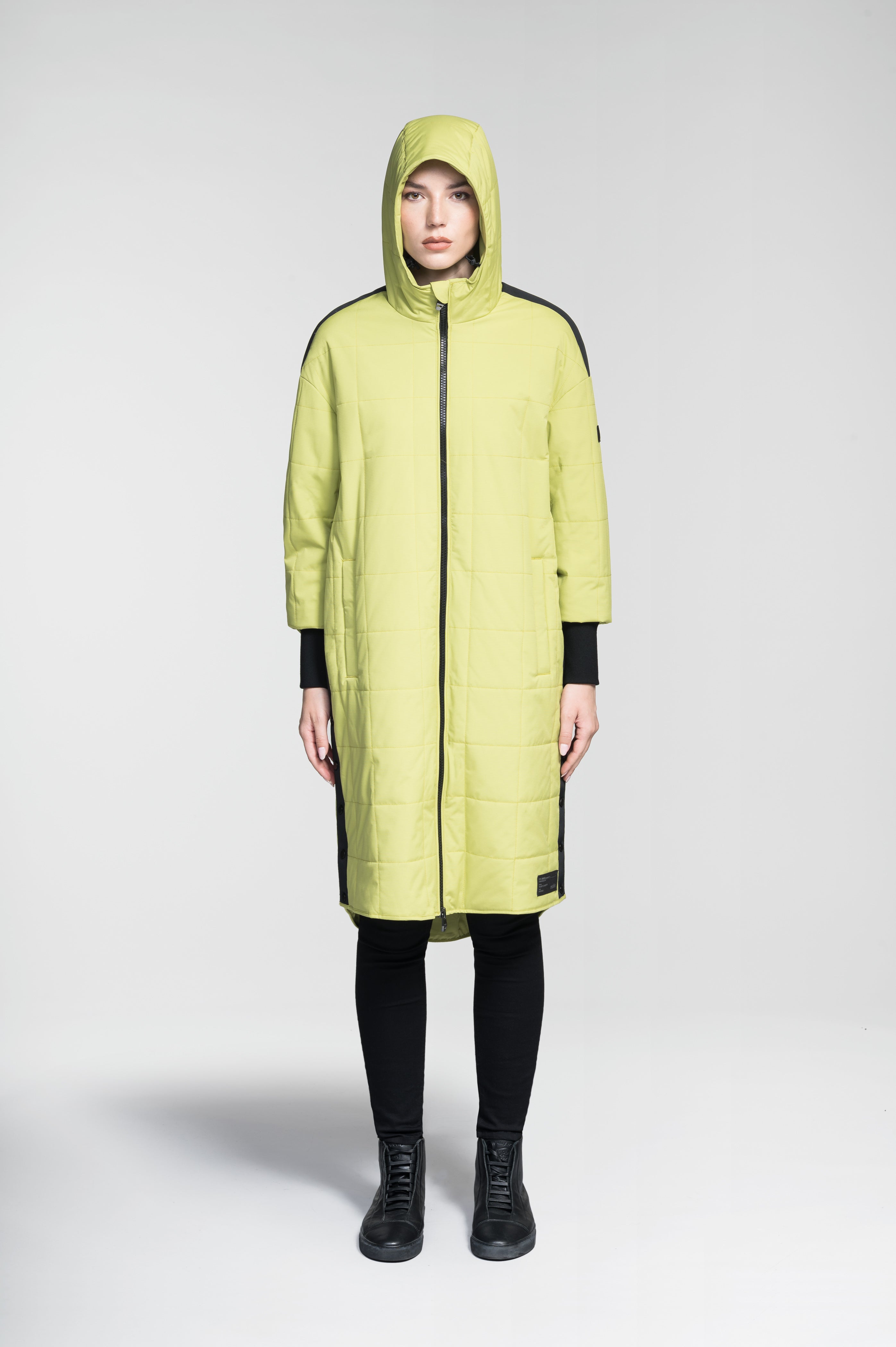 Radar Women's Performance Long Midlayer Jacket – Nobis - Canada